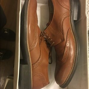 Perry Ellis men’s dress shoes